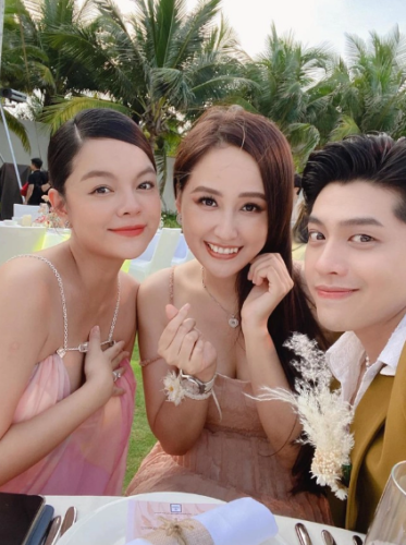 cặp đôi và Phạm Quỳnh Anh cặp đôi và Phạm Quỳnh Anh
