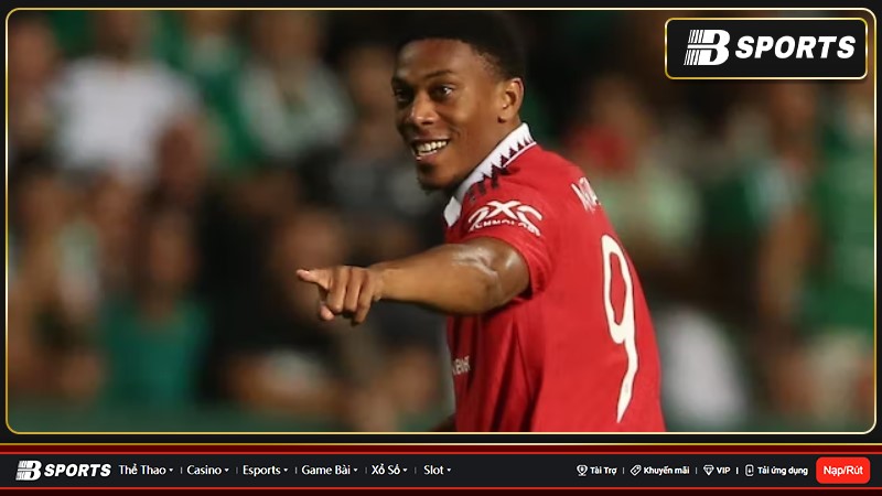 Quỷ đỏ đang cần chiêu mộ một tiền đạo tên tuổi khác thì khả năng Martial ra đi là khá cao Quỷ đỏ đang cần chiêu mộ một tiền đạo tên tuổi khác thì khả năng Martial ra đi là khá cao