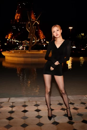 Nàng Đại sứ toàn cầu của YSL Nàng Đại sứ toàn cầu của YSL