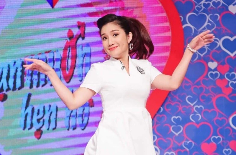 "Bà mối" Cát Tường trong gameshow "Bạn muốn hẹn hò" "Bà mối" Cát Tường trong gameshow "Bạn muốn hẹn hò"