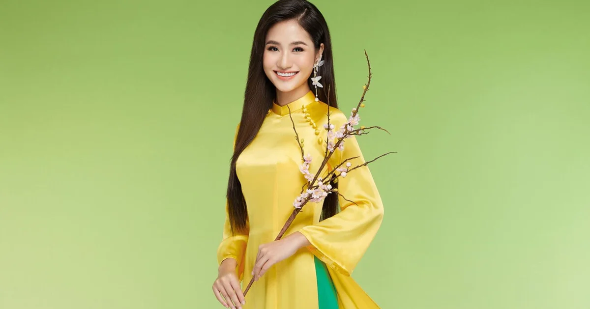 Vẻ đẹp "nghiêng nước nghiêng thành" của Hoa hậu Nguyễn Thanh Hà Vẻ đẹp "nghiêng nước nghiêng thành" của Hoa hậu Nguyễn Thanh Hà
