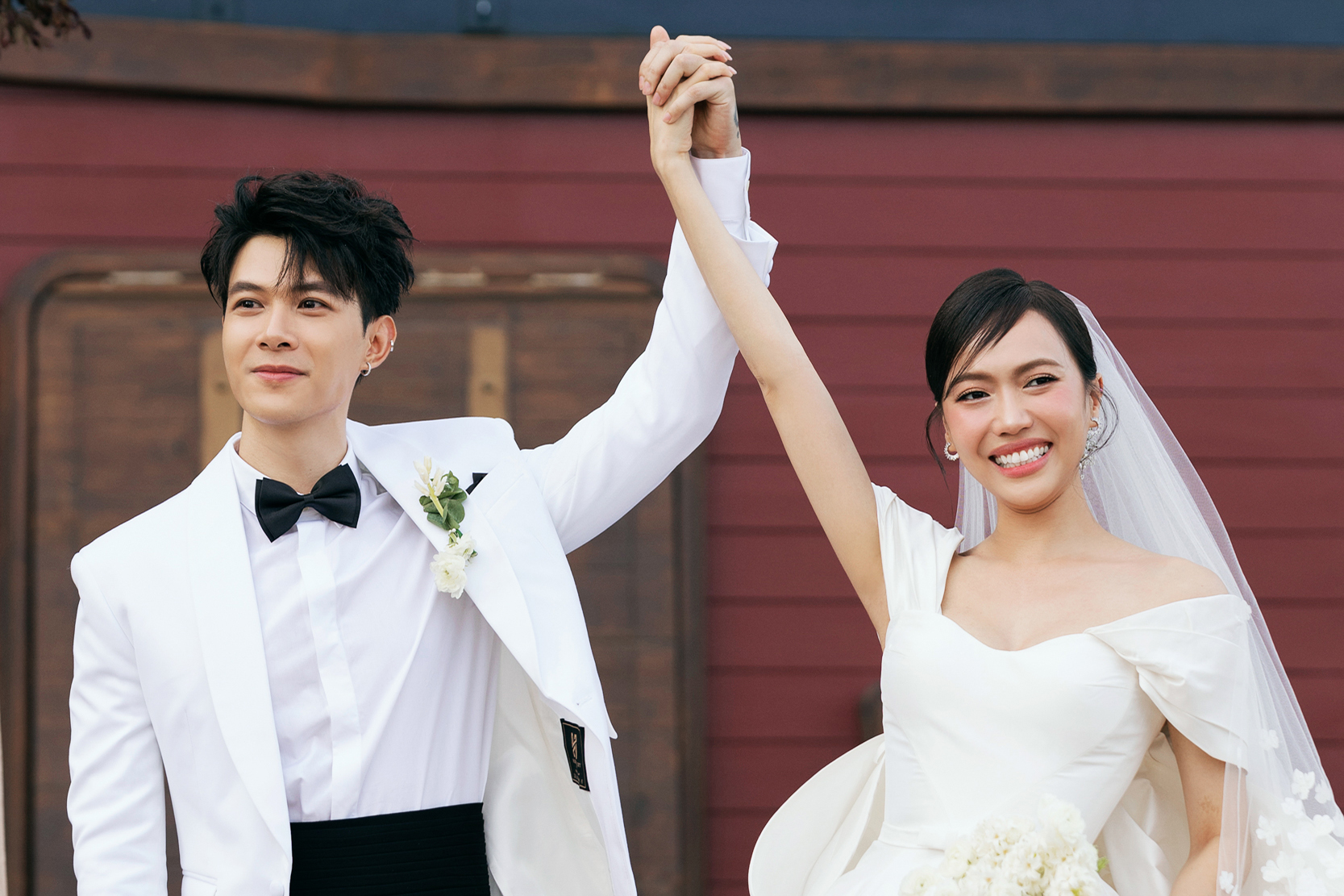 cả 2 đã về chung một nhà cả 2 đã về chung một nhà